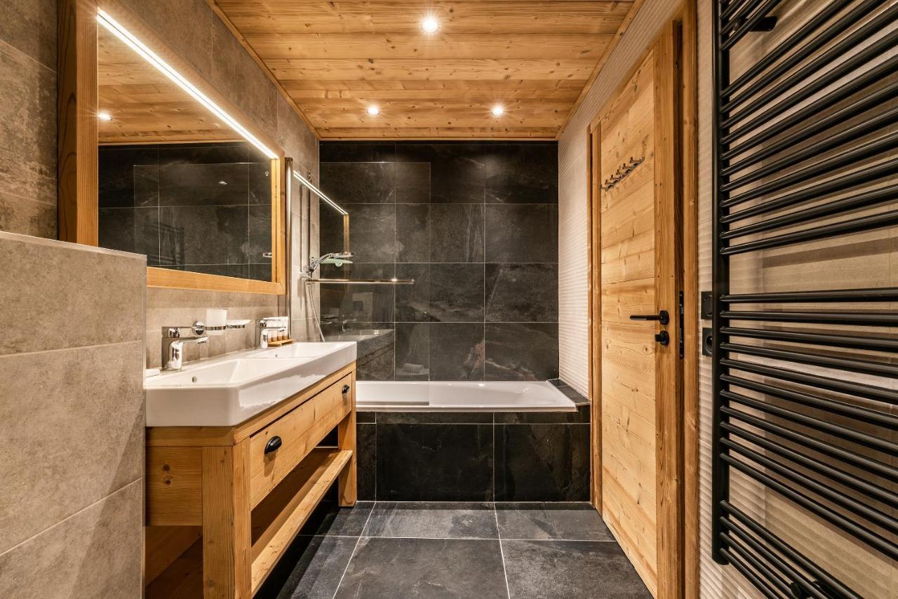 Residence Hameau De Clotaire Alpe D'Huez - By Emerald Stay Eksteriør bilde