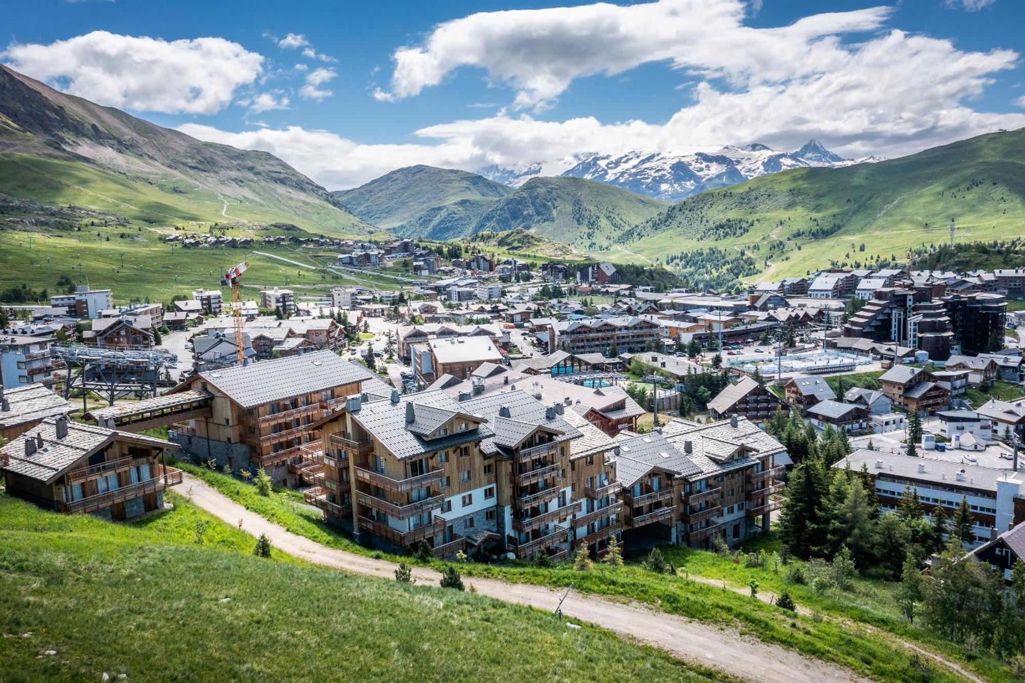 Residence Hameau De Clotaire Alpe D'Huez - By Emerald Stay Eksteriør bilde
